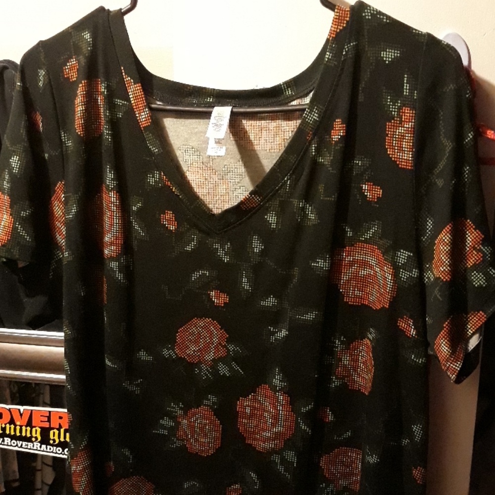 Lularoe XL Christy t